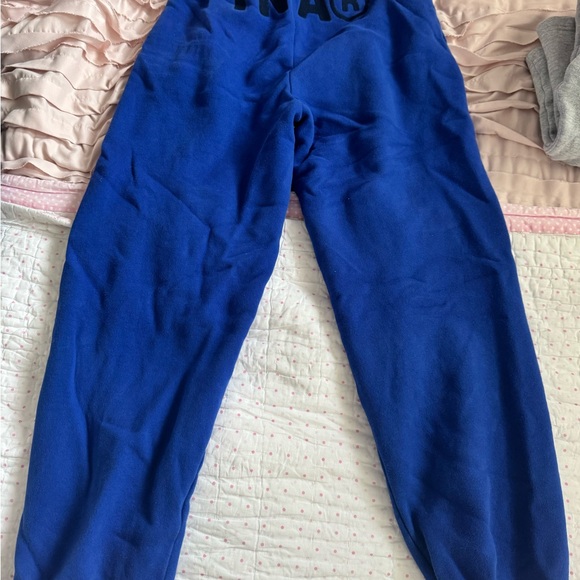 Aritzia/ TNA sweatpants bundle - Picture 4 of 7